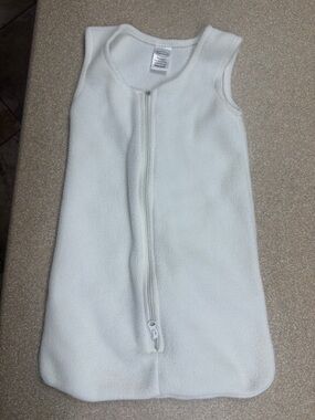 Bambini Ivory White Newborn Napsack Sleep Sack